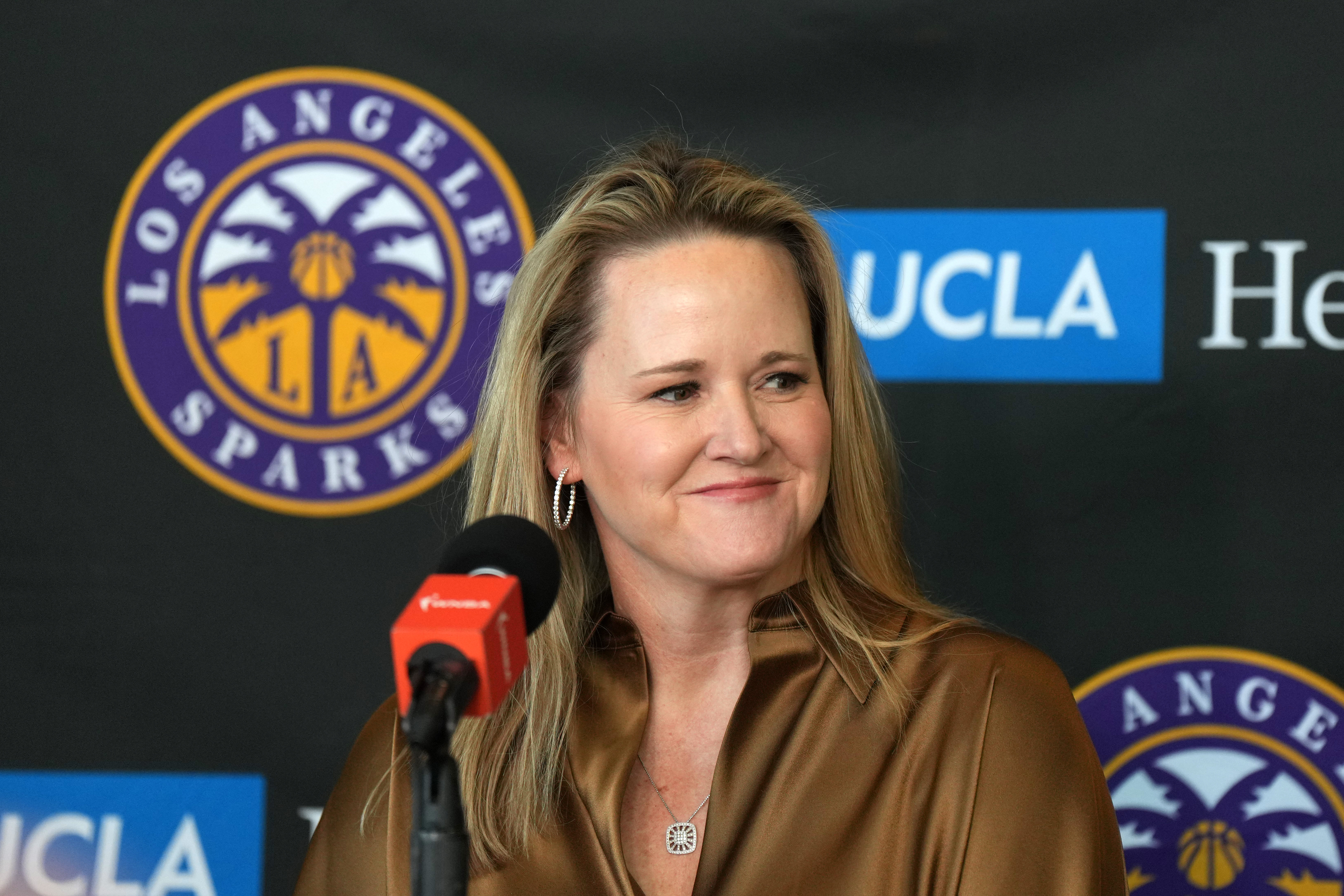 在这场紧张 在这场紧张